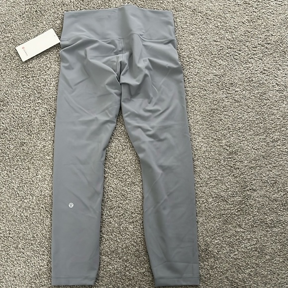 NWT Lululemon Wunder Train Tight 25” - Picture 2 of 5